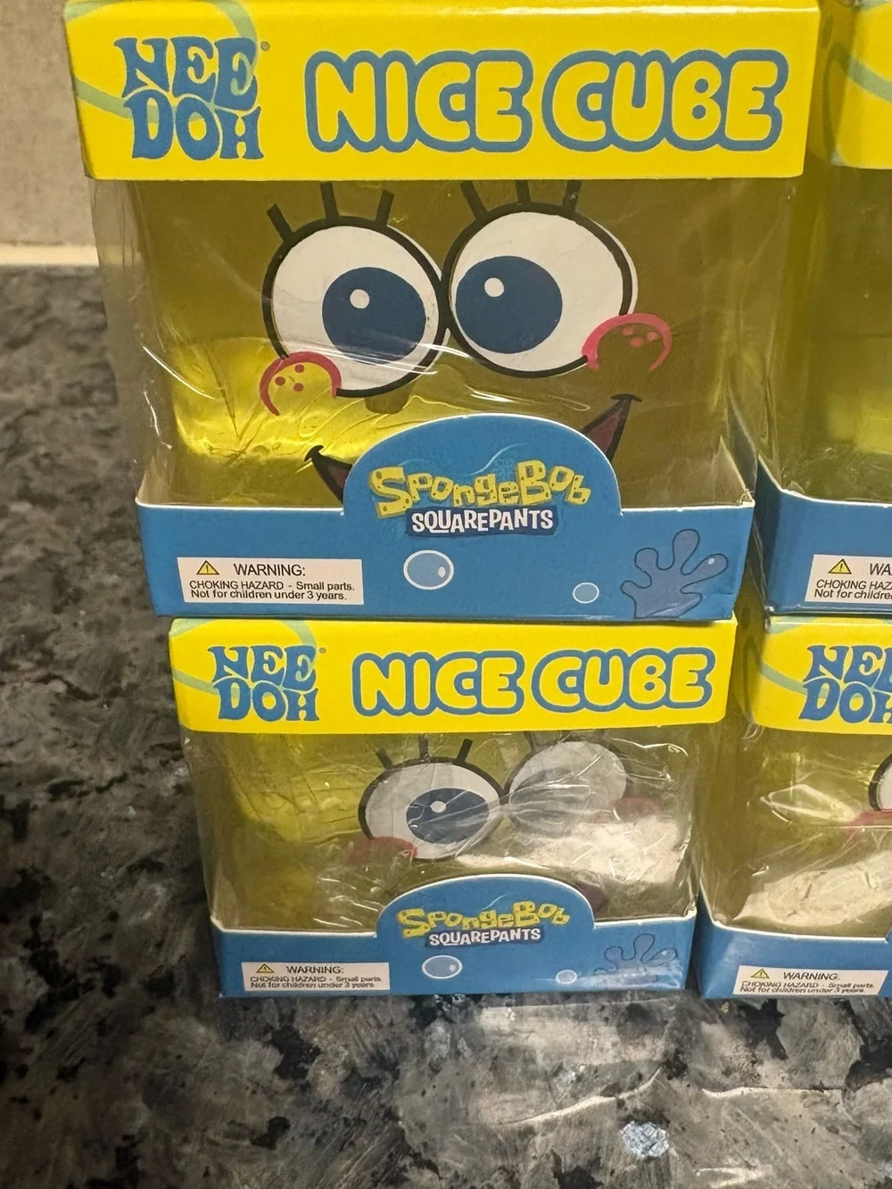 SPONGEBOB SQUAREPANTS NICE CUBE SUGAR MATERIAL YELLOW COLOR SQUISHY TOY